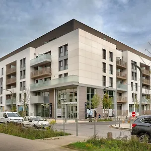  Aparthotel Domitys Calandra France